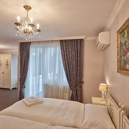 Apartment-hotel Am Rathaus בית הארחה