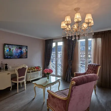 Apartment-hotel Am Rathaus Penzion 4*