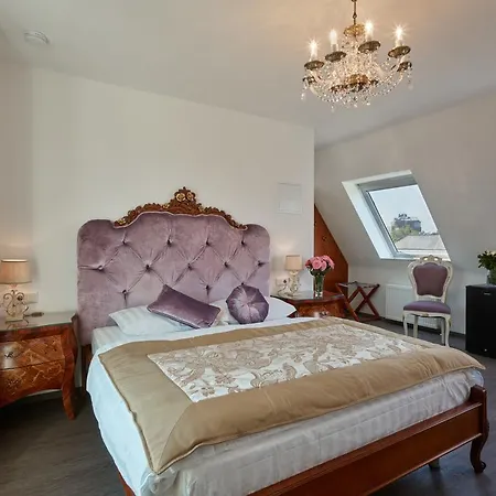 Penzion Apartment-hotel Am Rathaus