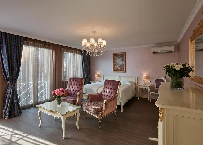 Konukevi Apartment-hotel Am Rathaus Düsseldorf